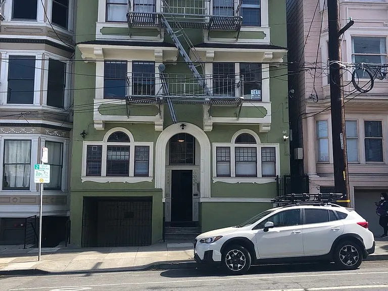 1329 Grove St — Photo 12