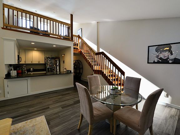 3rd image of 6355 137th Ave NE APT 310