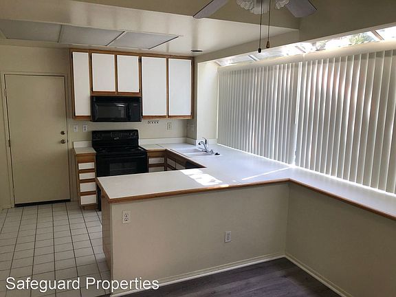 5th image of 13221 Flemington Ct Unit 151