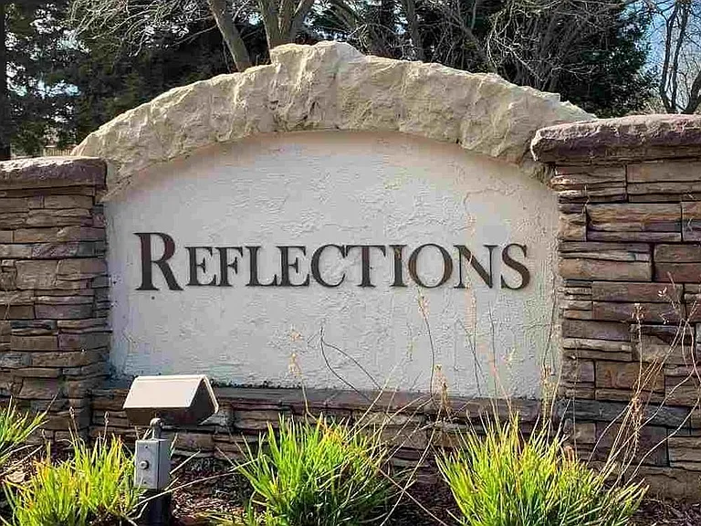 130 Reflections Dr #11 — Photo 1