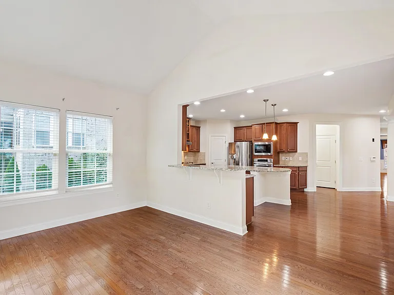 2707 Abruzzo Dr — Photo 21
