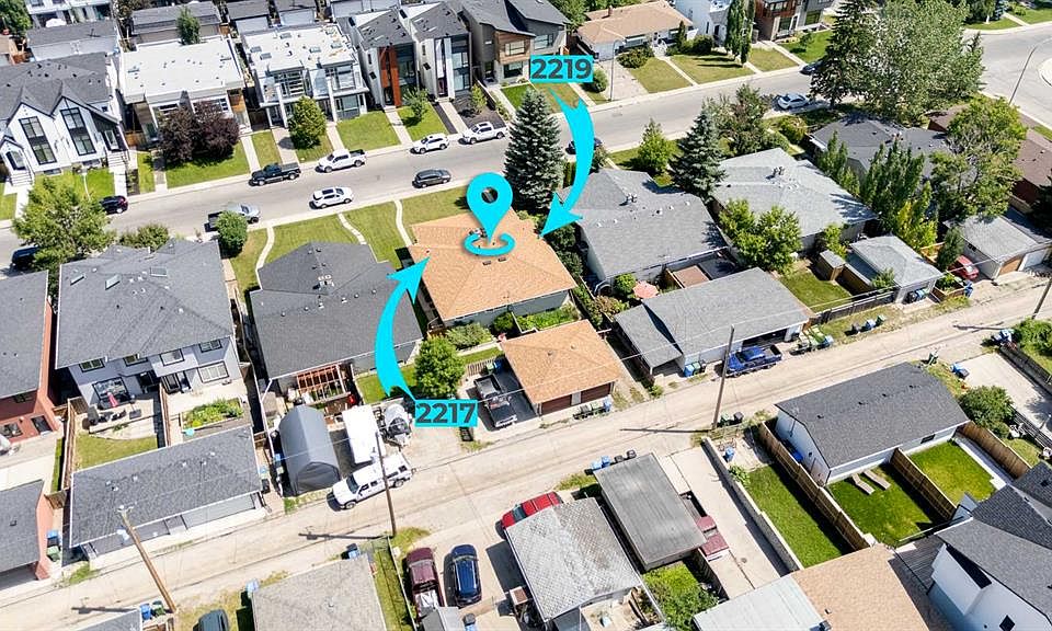 1st image of 2217 & 2219 NE 33rd St SW