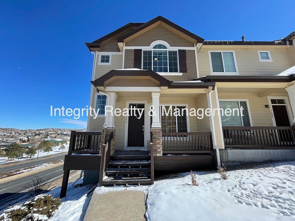 1st image of 1399 Turnberry Pl
