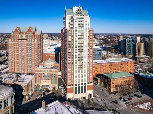 1 W Exchange St Unit 2402, Providence, RI 02903