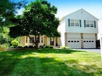 1st image of 13435 Melville Ln