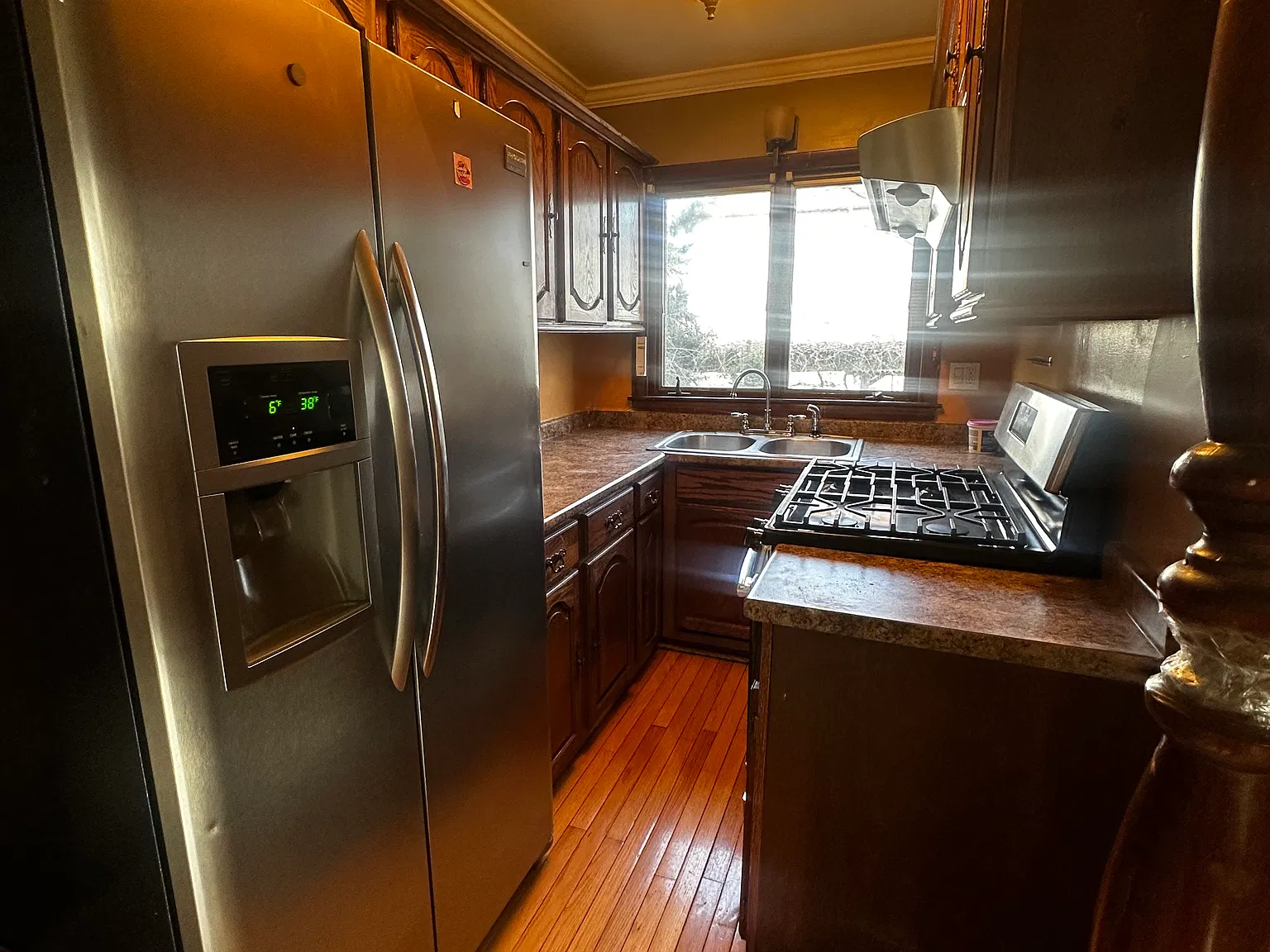 31 Sidney St — Photo 4