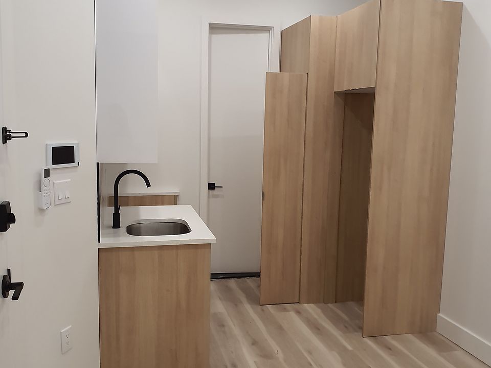 1st image of 163 Park Ave APT 2R
