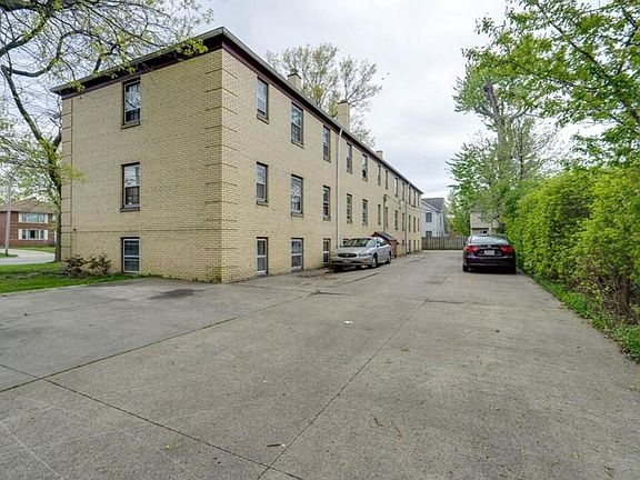 2nd image of 19351 Lake Shore Blvd APT 8
