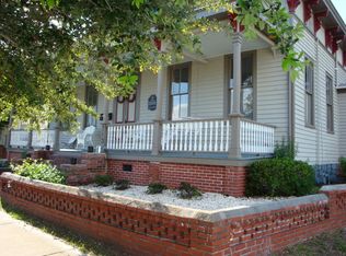 713 Chestnut St APT 3, Wilmington, NC 28401