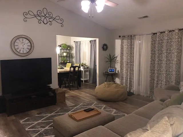 307 Savannah Nicole Rd — Photo 4