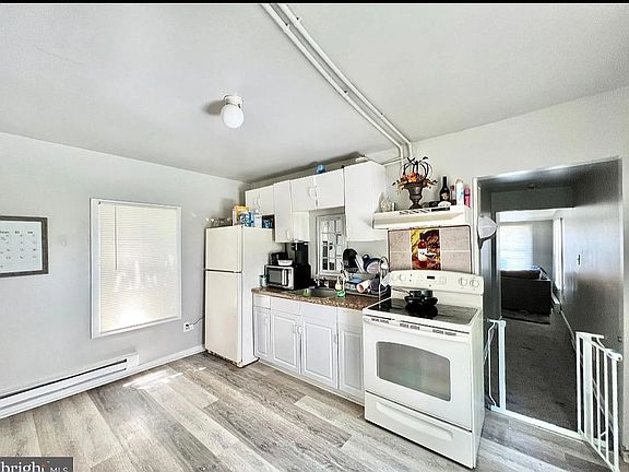 5th image of 64 Union St