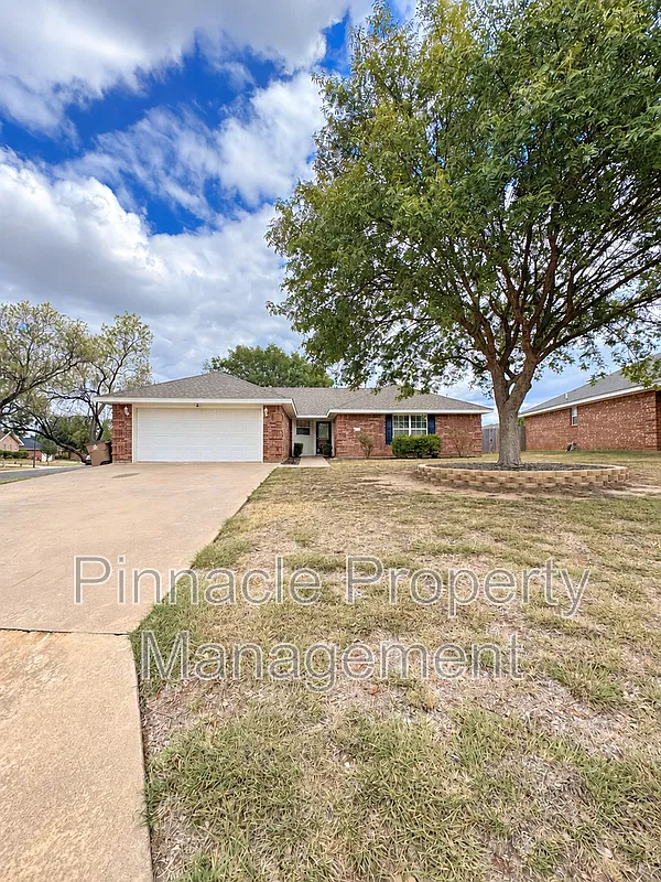 3 bed, 3.0 bath, 1584 sqft, $2,295 — Photo 1