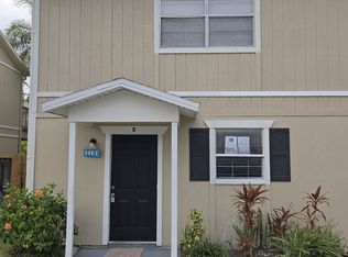 140 Douglas Rd W #1, Oldsmar, FL 34677