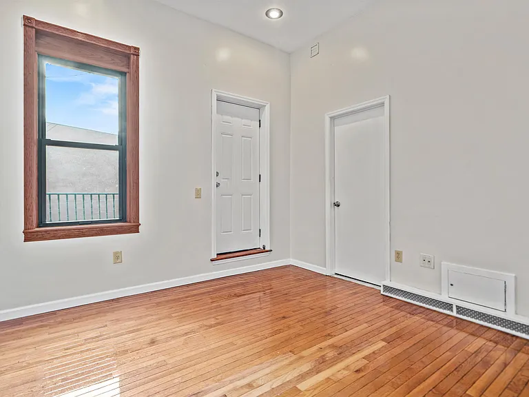 800 Ocean Ave #1 — Photo 41