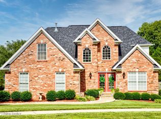 4613 Cherry Forest Cir, Louisville, KY 40245