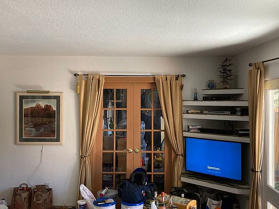 5th image of 104 Gold Hill Rd