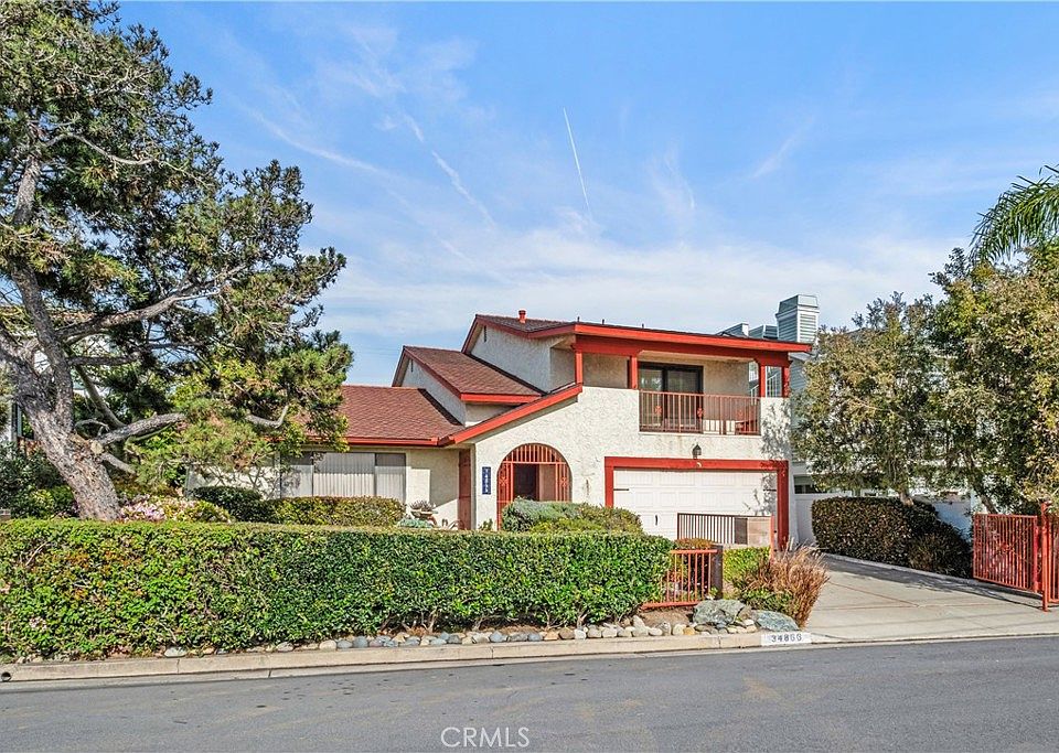 34866 Doheny Pl, Dana Pt, CA 92624 | MLS #OC25221915 | Zillow