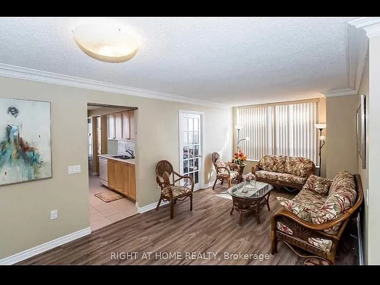 55 Strathaven Dr #604 — Photo 3