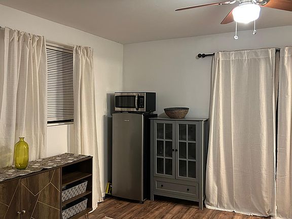 3rd image of 218 Sunlight Dr #2