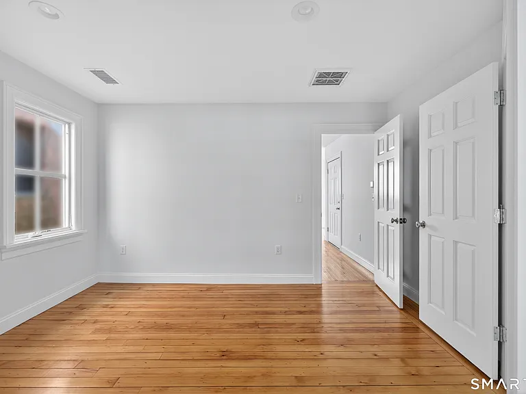 138 Bank St #3A — Photo 14