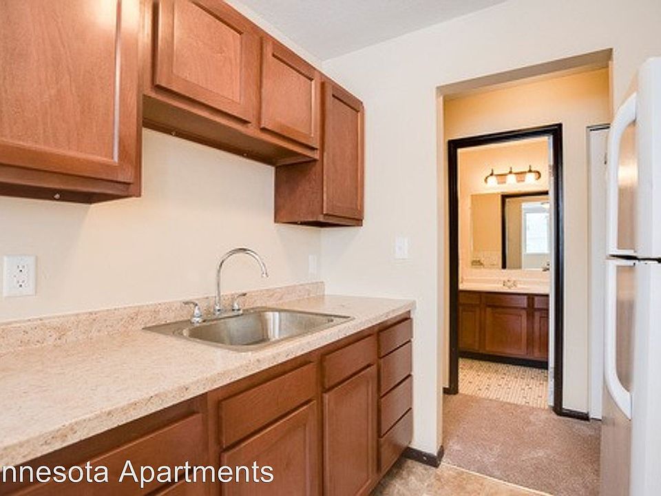 1st image of 208 Hoyt Ave W APT G7