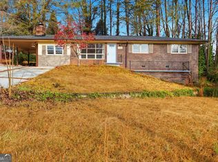 739 Poplar St, Toccoa, GA 30577