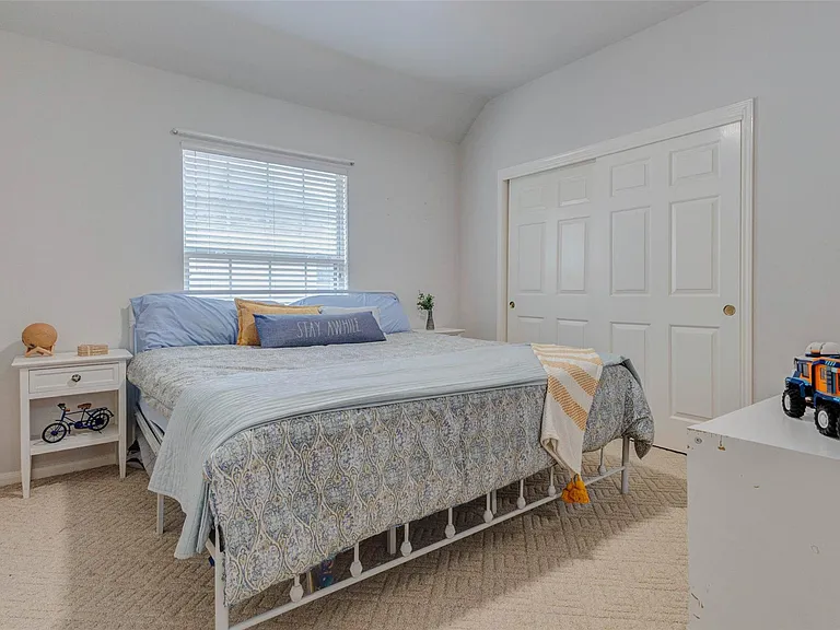 1606 Barrington Hills Ln — Photo 42
