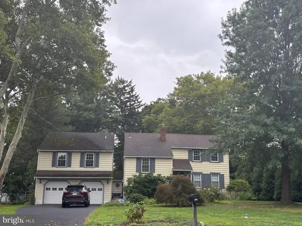 526 Green St, Royersford, PA 19468