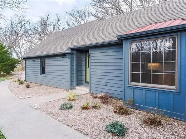11245 Us Highway 59, Oskaloosa, KS 66066
