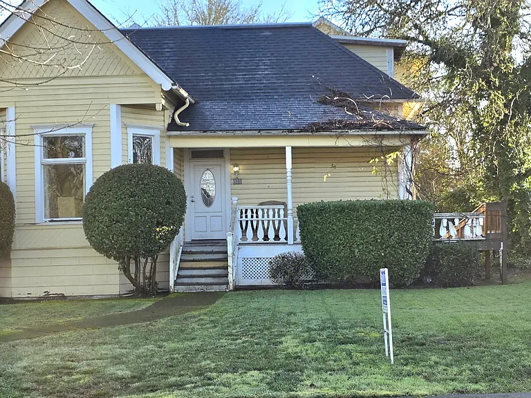 285 Broad St N — Photo 3