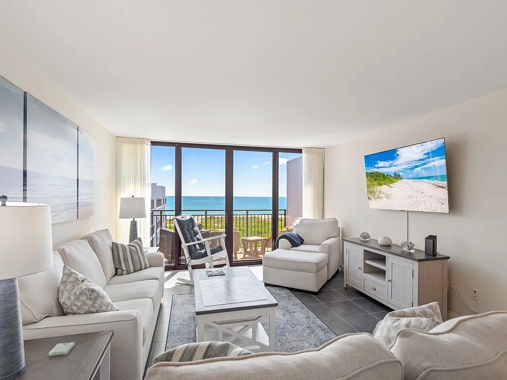 2 bed, 1230 sqft, $9,000 — Photo 3