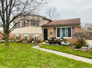 31260 Leota St, Fraser, MI