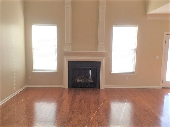 3rd image of 3509 Catawba Creek Dr