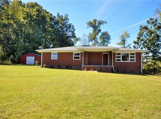 1306 Kersey Valley Rd, High Point, NC 27263