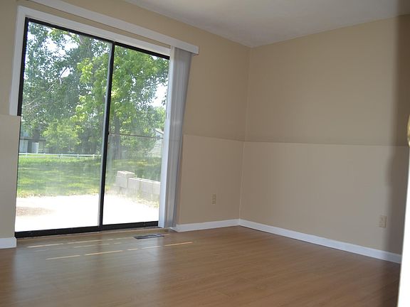 2nd bedroom with walkout