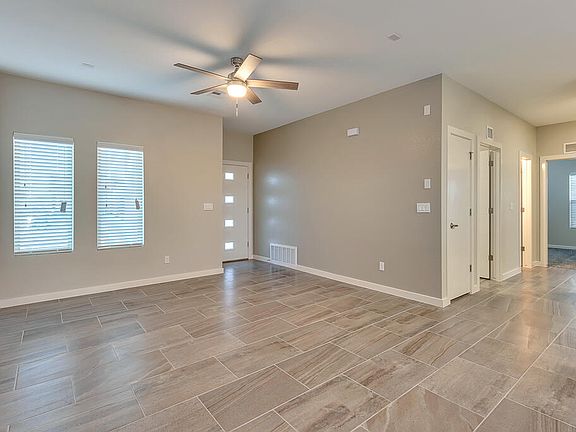 5th image of 480 Deserts Dr