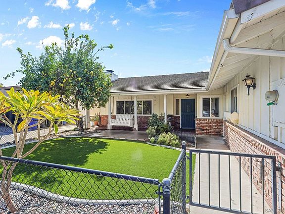 3rd image of 741 Rossiter Ln