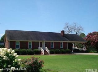 207 E D St, Erwin, NC 28339
