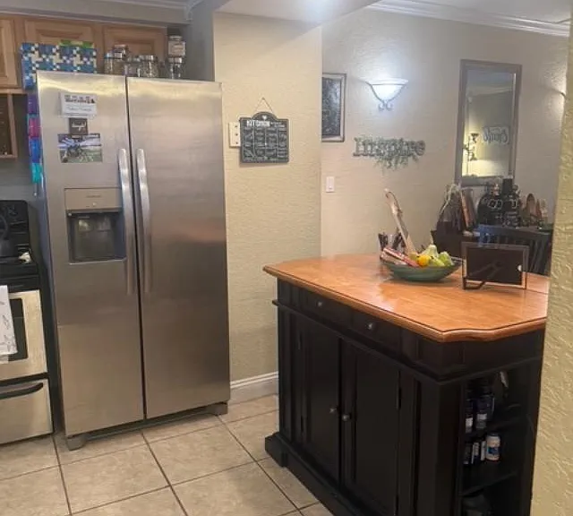 1400 NE 57th Ct #207 — Photo 8