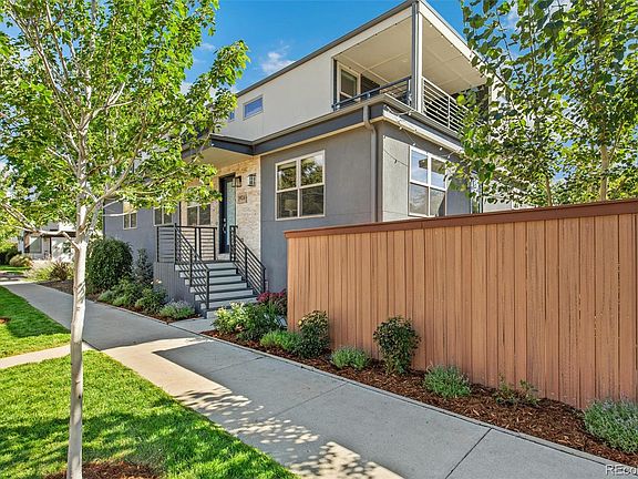 2nd image of 3924 W 30th Avenue