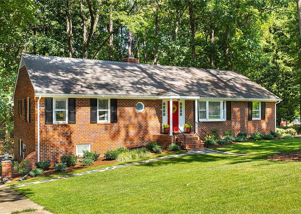 1st image of 4221 Denbigh Dr