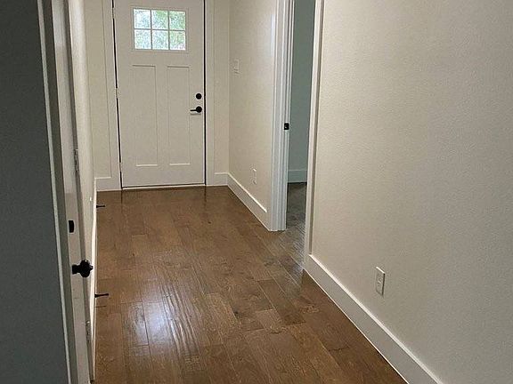 2nd image of 515 Waterboard Dr