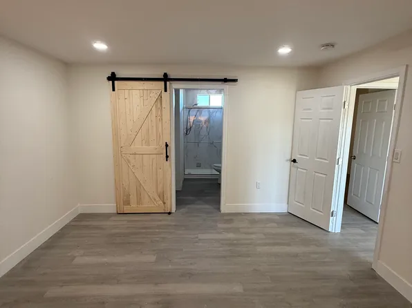 9236 S Elm Ave, Fresno, CA 93706