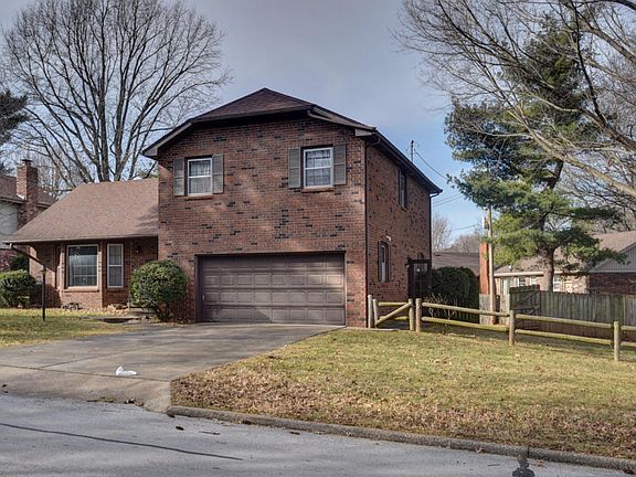 3rd image of 2919 S Brentmoor Ave