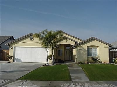 4 Bed 2 Bath Split Wing