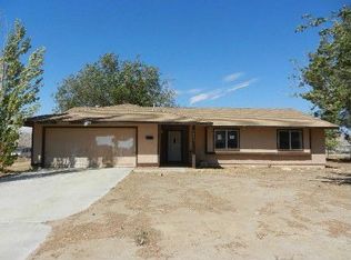 16619 Mossdale Ave, Lake Los Angeles, CA
