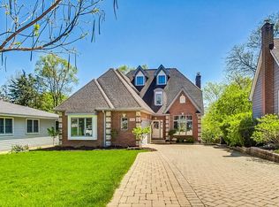 533 Austin St, Downers Grove, IL 60515