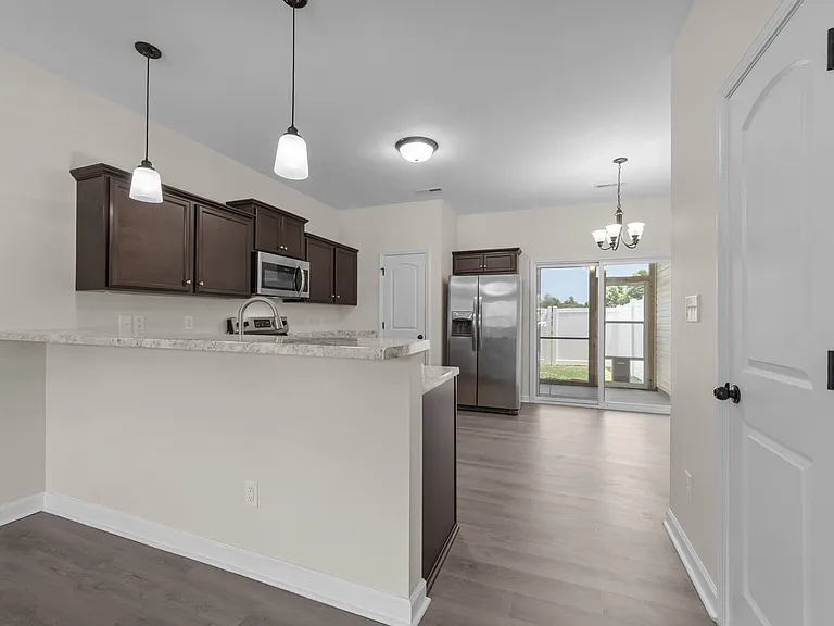 602 Justice Farm Dr — Photo 5