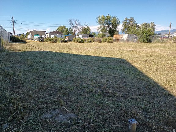 4th image of 6151 W Parkway Blvd