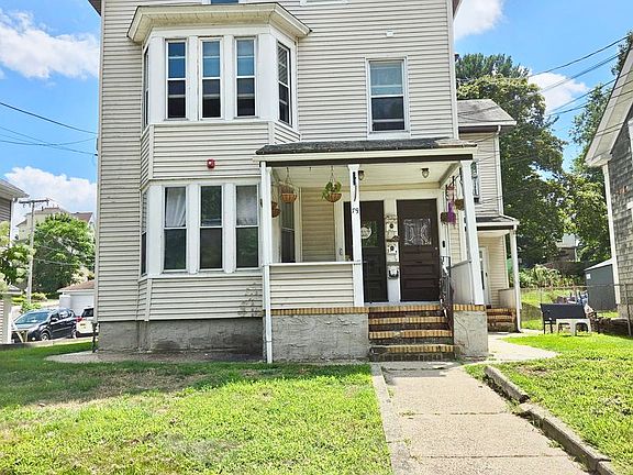 2nd image of 79 Hamlet Ave APT 1